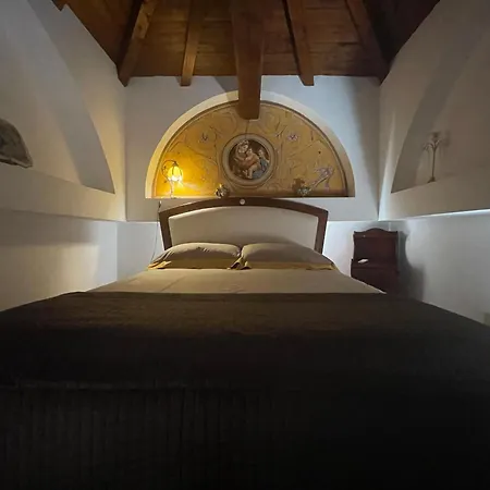 아파트 Attico Le Castelline