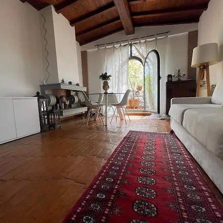 아파트 Attico Le Castelline 로마